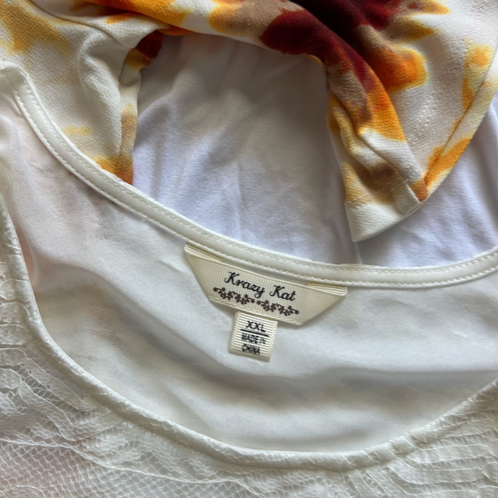 Women’s Blouses in White and Orange Short Sleeve Tops Bundle of Three XXL 2X - Picture 11 of 16